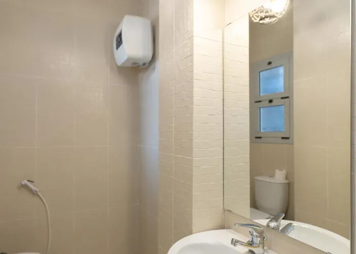 Villa Elegant 4br With Private Garden & Golf Views *