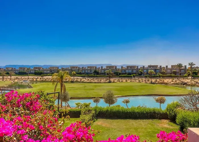 Elegant 4br With Private Garden & Golf Views * Ain Sukhna