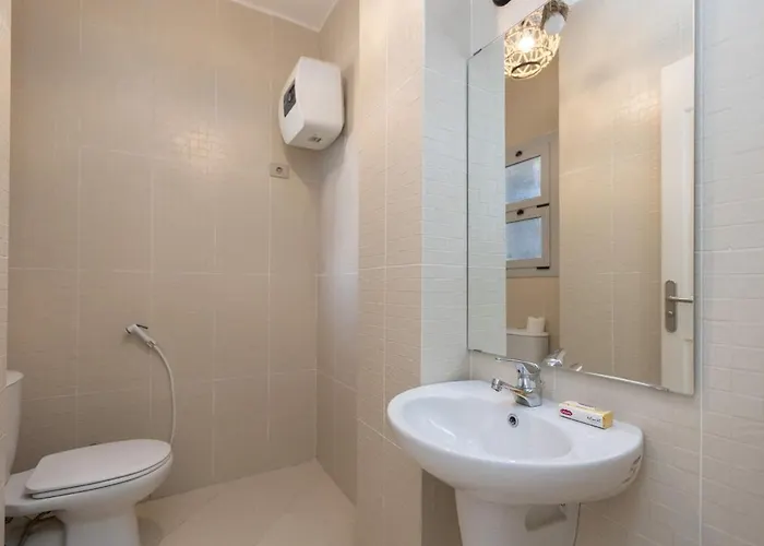Elegant 4br With Private Garden & Golf Views Ain Sukhna