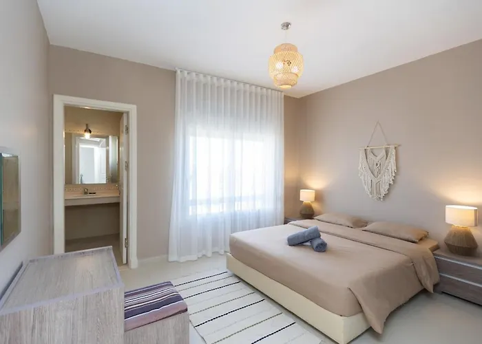 Elegant 4br With Private Garden & Golf Views Villa Ain Sukhna