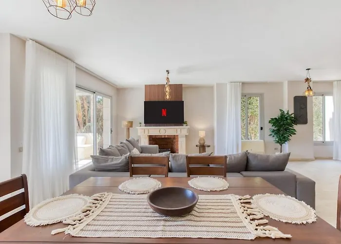 Villa Elegant 4br With Private Garden & Golf Views Ain Sukhna