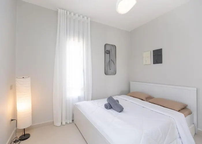 Villa Elegant 4br With Private Garden & Golf Views Ain Sukhna