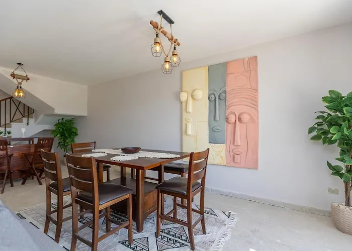 Elegant 4br With Private Garden & Golf Views *